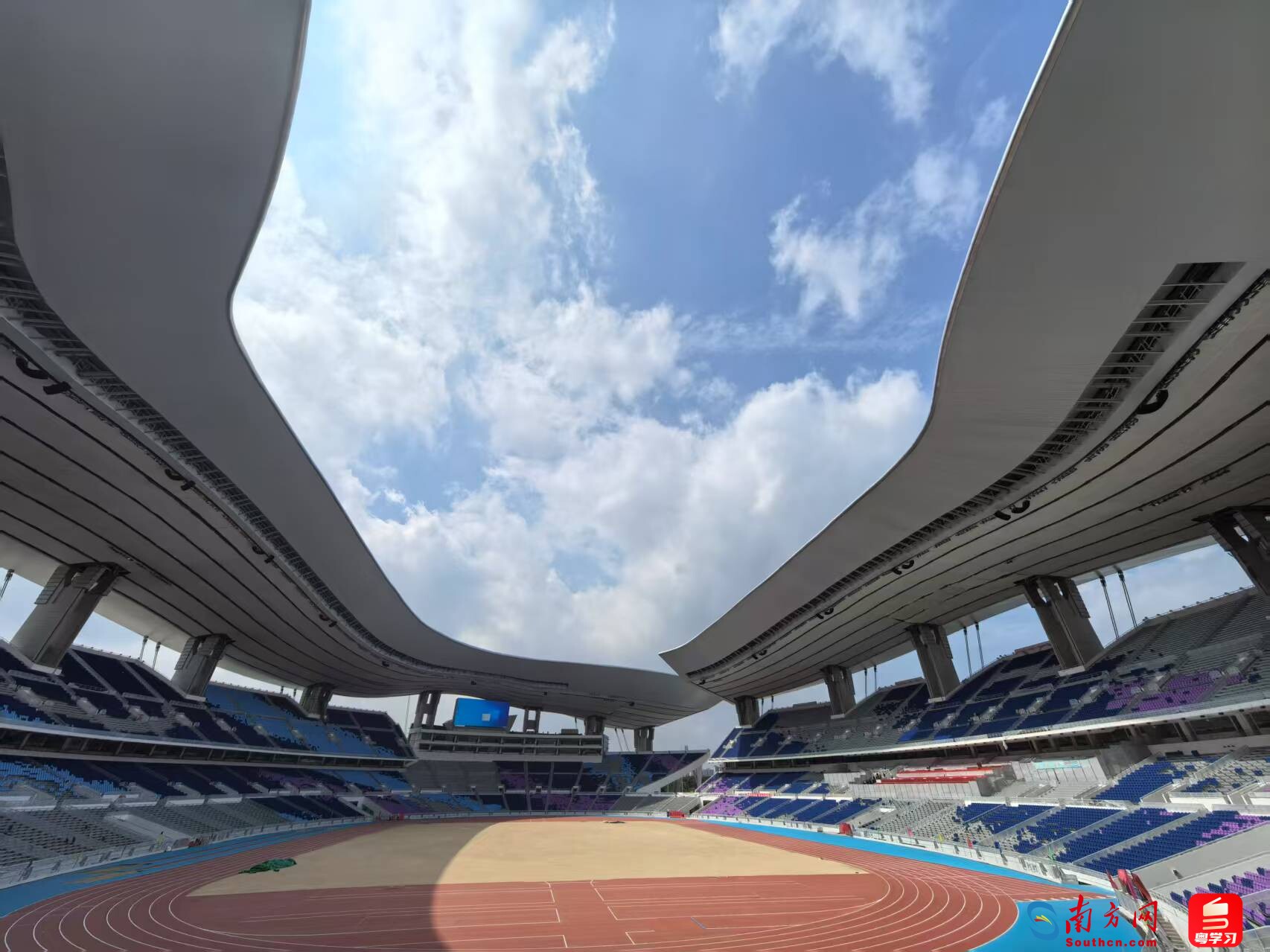 2025中超最佳青年球员候选：王钰栋、吾米提江领衔